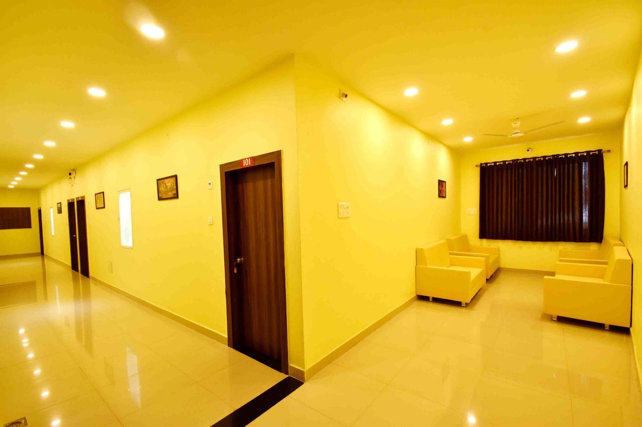 Hotel Hori Palace Ujjain Eksteriør billede