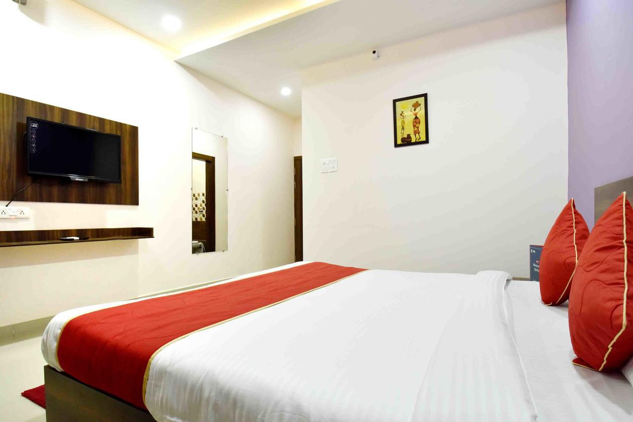 Hotel Hori Palace Ujjain Eksteriør billede